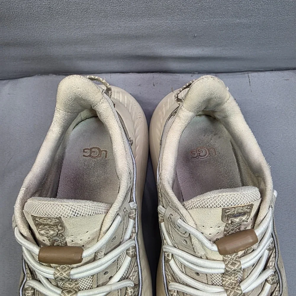 UGG CA805 V2 Remix Heritage Beige‎ Athletic Chunky Shoes Sneaker Men's Size 5.5